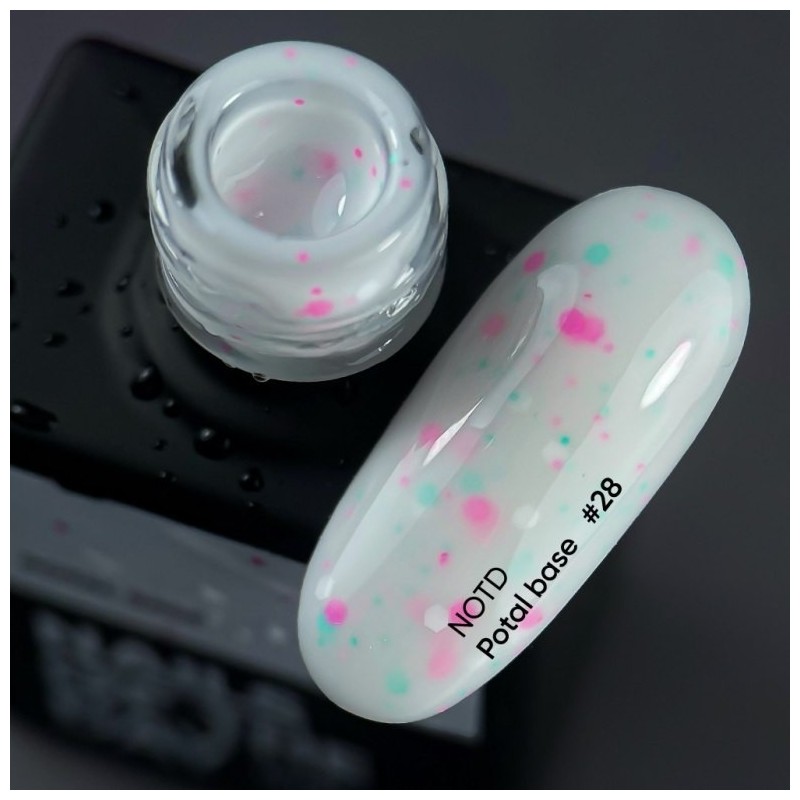 NAILSOFTHEDAY Potal base 28, 10 ml NAILSOFTHEDAY Potal base 28, 10 ml