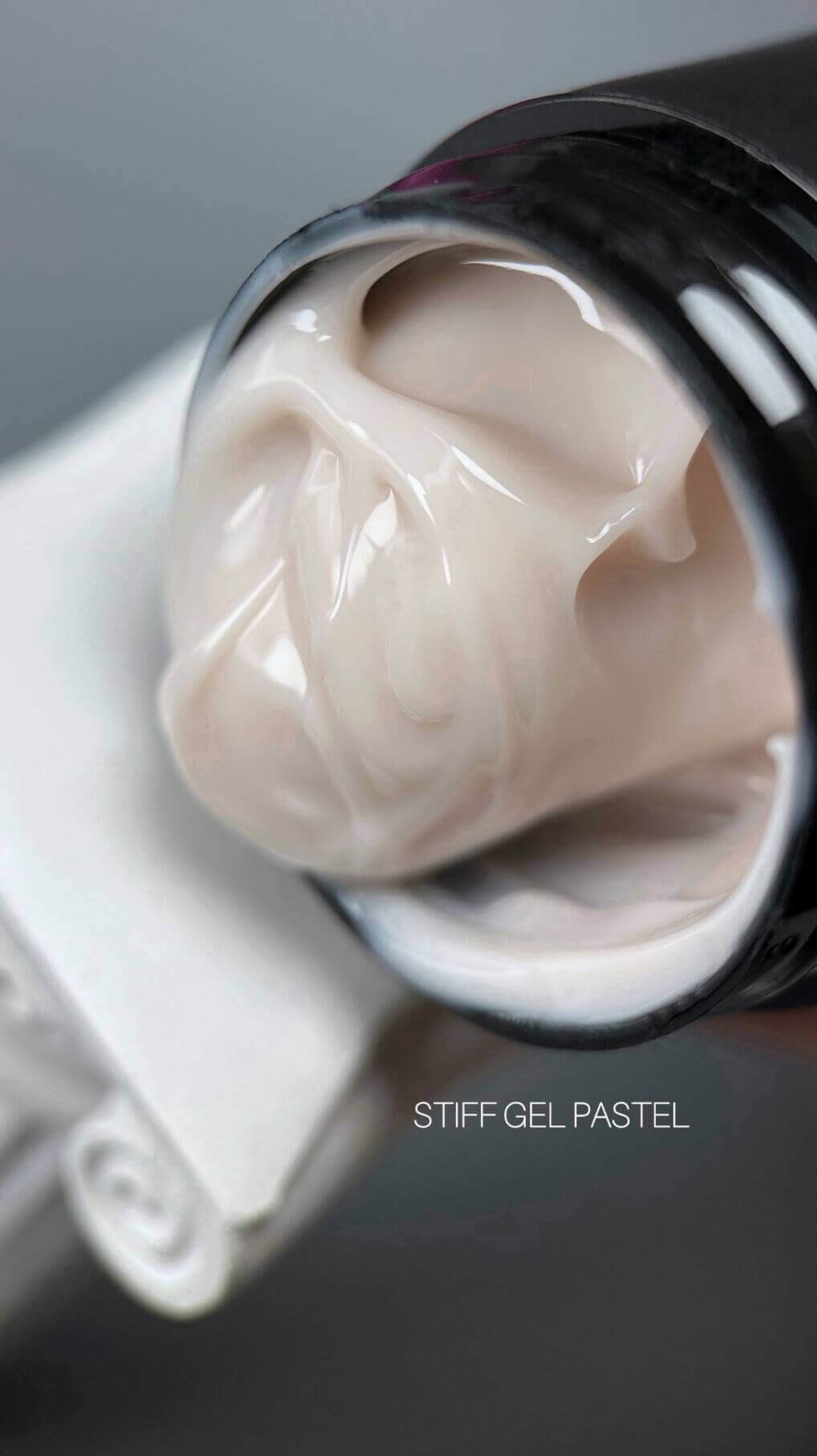 SAGA Stiff Gel Pastel 15 ml - obrazek 2