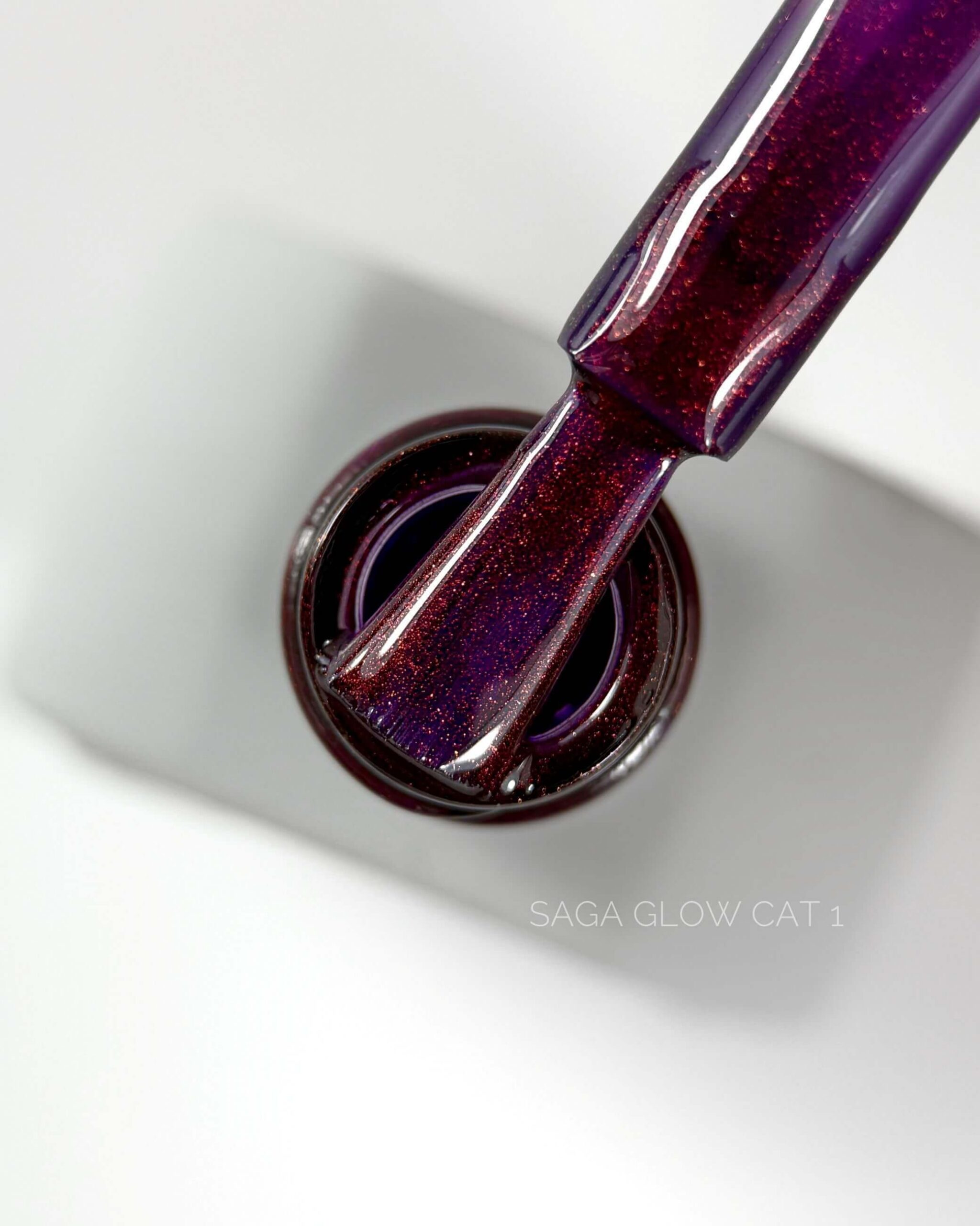 SAGA Professional Glow Cat 01, 10ml - obrazek 2
