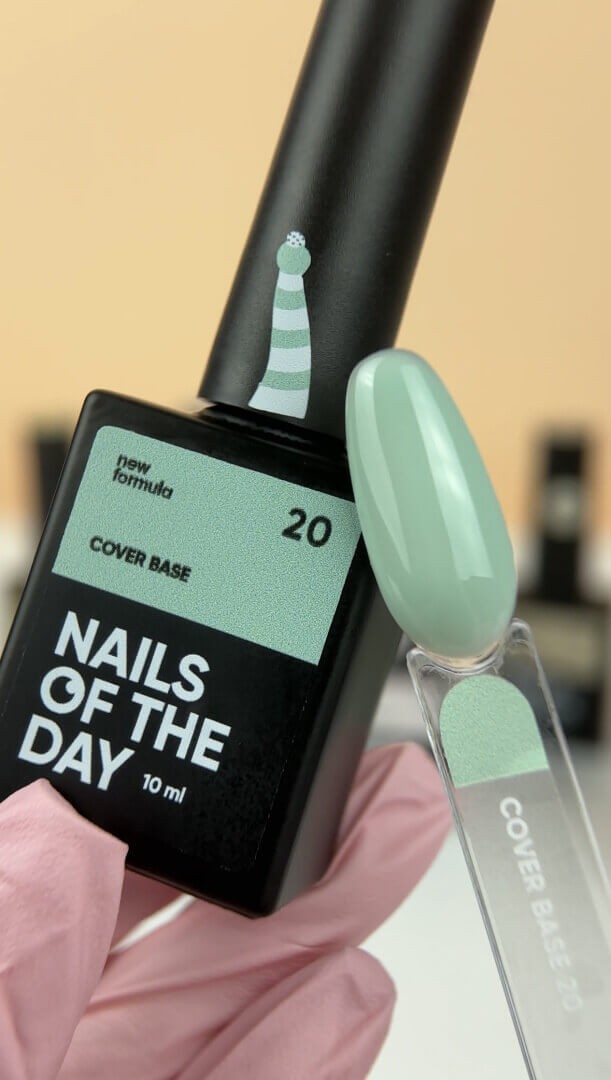 NAILSOFTHEDAY Cover base New 20, półprzezroczysta10 ml - obrazek 3