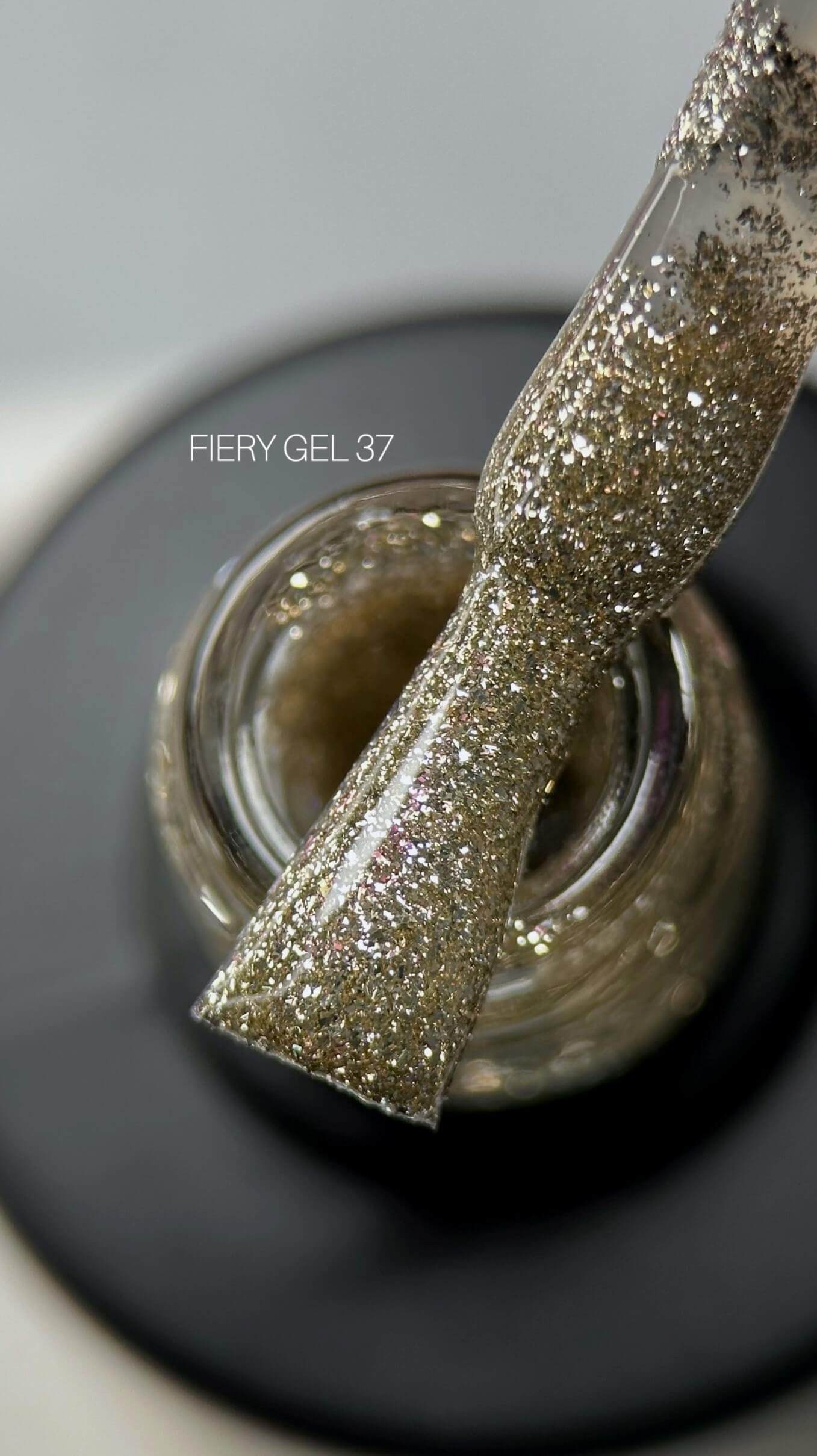 SAGA Professional Fiery gel 37, 9ml