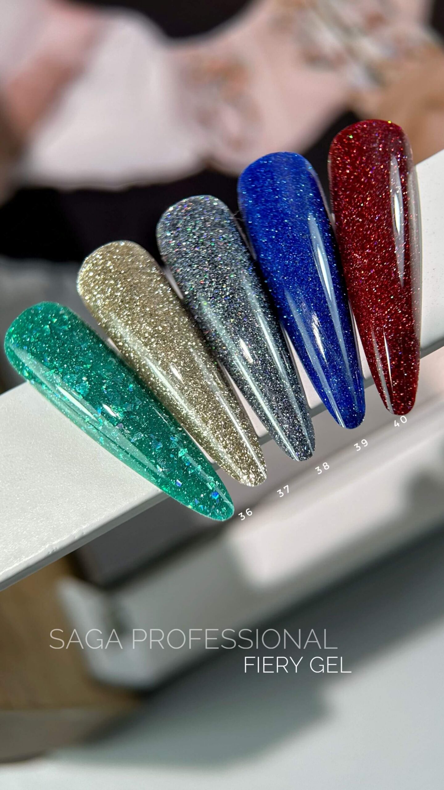 SAGA Professional Fiery gel 37, 9ml - obrazek 2