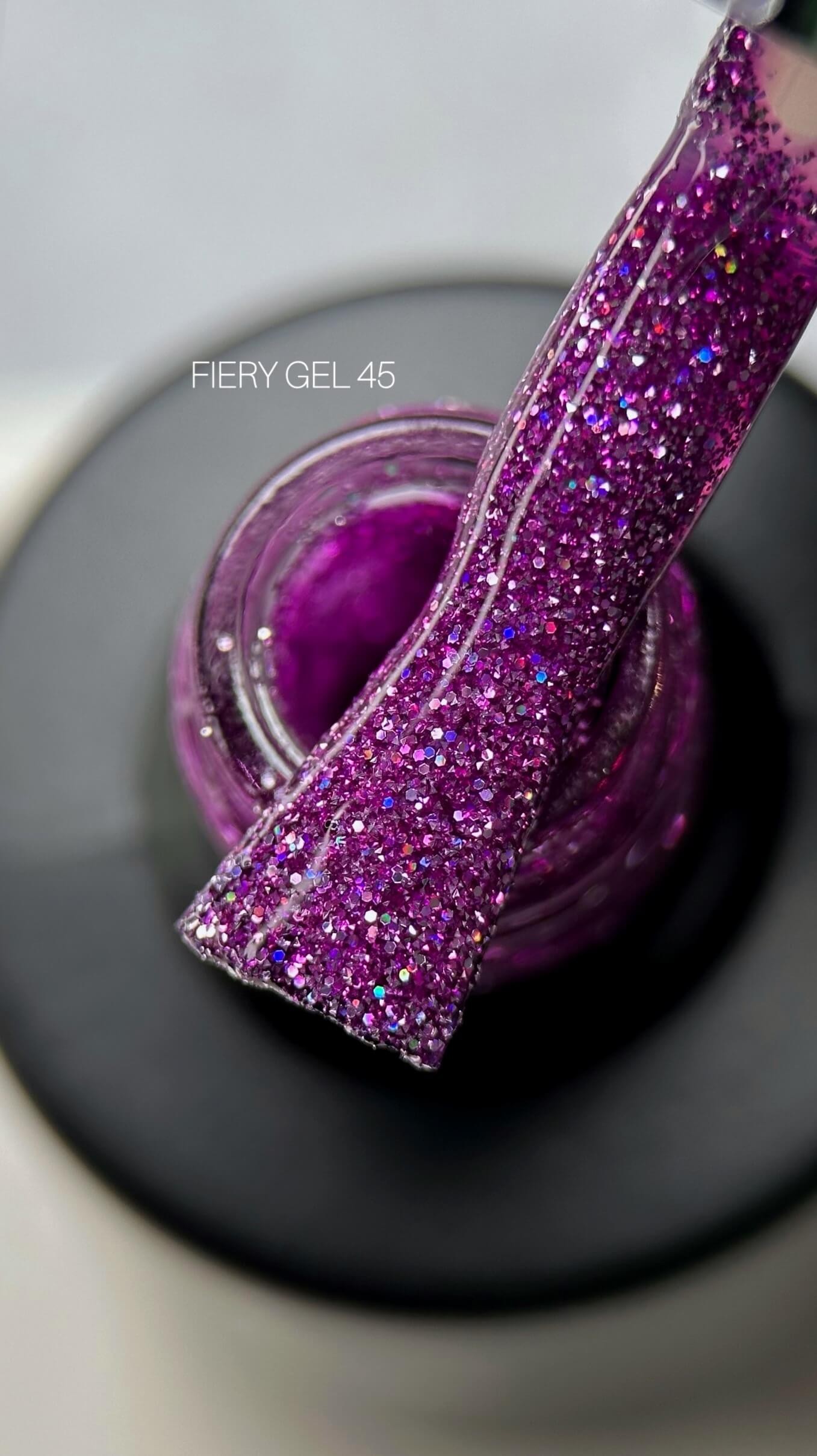 SAGA Professional Fiery gel 45, 9ml